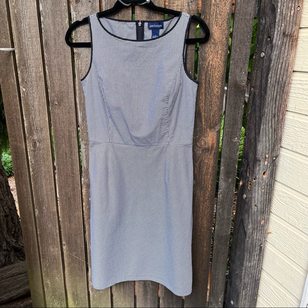Ann Taylor Gingham 100% Cotton Sleeveless Dress Black & White Sz 4